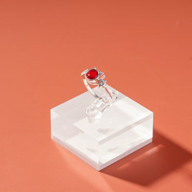 Meow Ring (Ruby Red Cat)