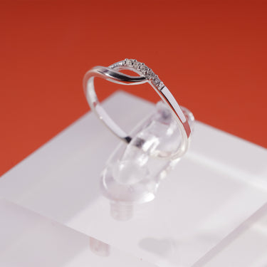 Lightly Twisted Ring