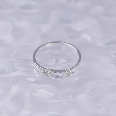 Ring Classic Square Design