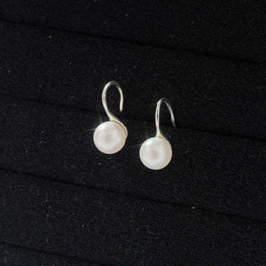 Minimalist Pearl Earrings